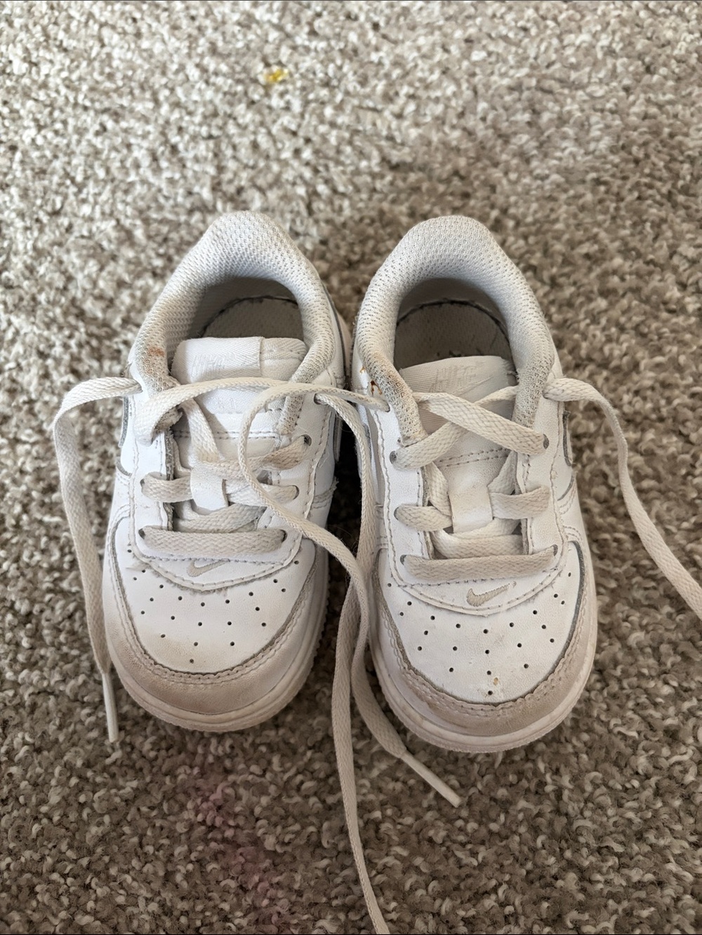 Nike White Kids Casual Sneakers